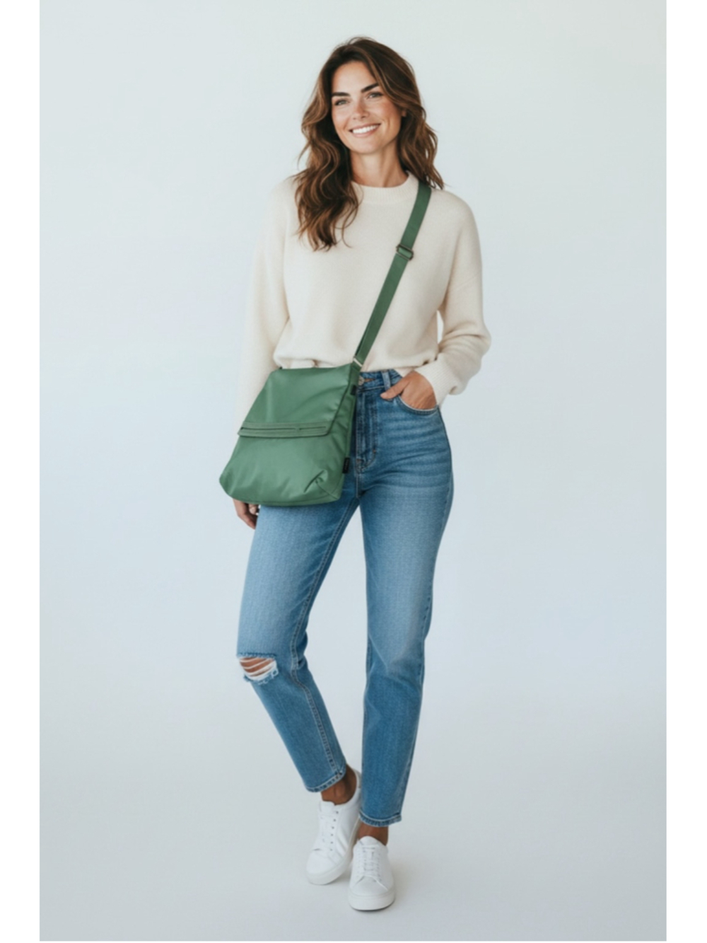 Tumi Ballistic nylon flap Green Crossbody messenger Bag One Size